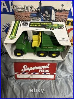 1/8 Scale Models John Deere 6x4 Gator
