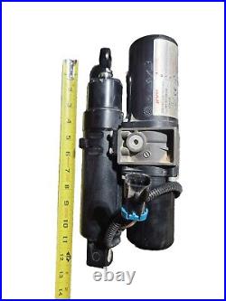 thumbnail image 2 of 12V Gator Cargo Box Power Lift Actuator - Compatible With John Deere HPX & XUV Models 2 of 10