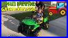 Building-And-Racing-The-John-Deere-Gator-Xuv-550-Tractor-By-Peg-Perego-01-xsh