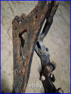 John Deere Gator Rsx 860 i Front Right Knuckle Axle Carrier And Control A Arms