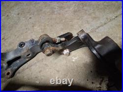 John Deere Gator Rsx 860 i Front Right Knuckle Axle Carrier And Control A Arms