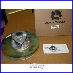 John Deere Gator secondary clutch for 4x2 HPX, 4x4 HPX, 6X4, 6X4 Diesel AM138486