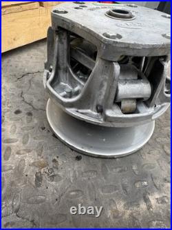 OEM Primary Drive Clutch John Deere Gator XUV 825i AM146794 Lightly Used 2015